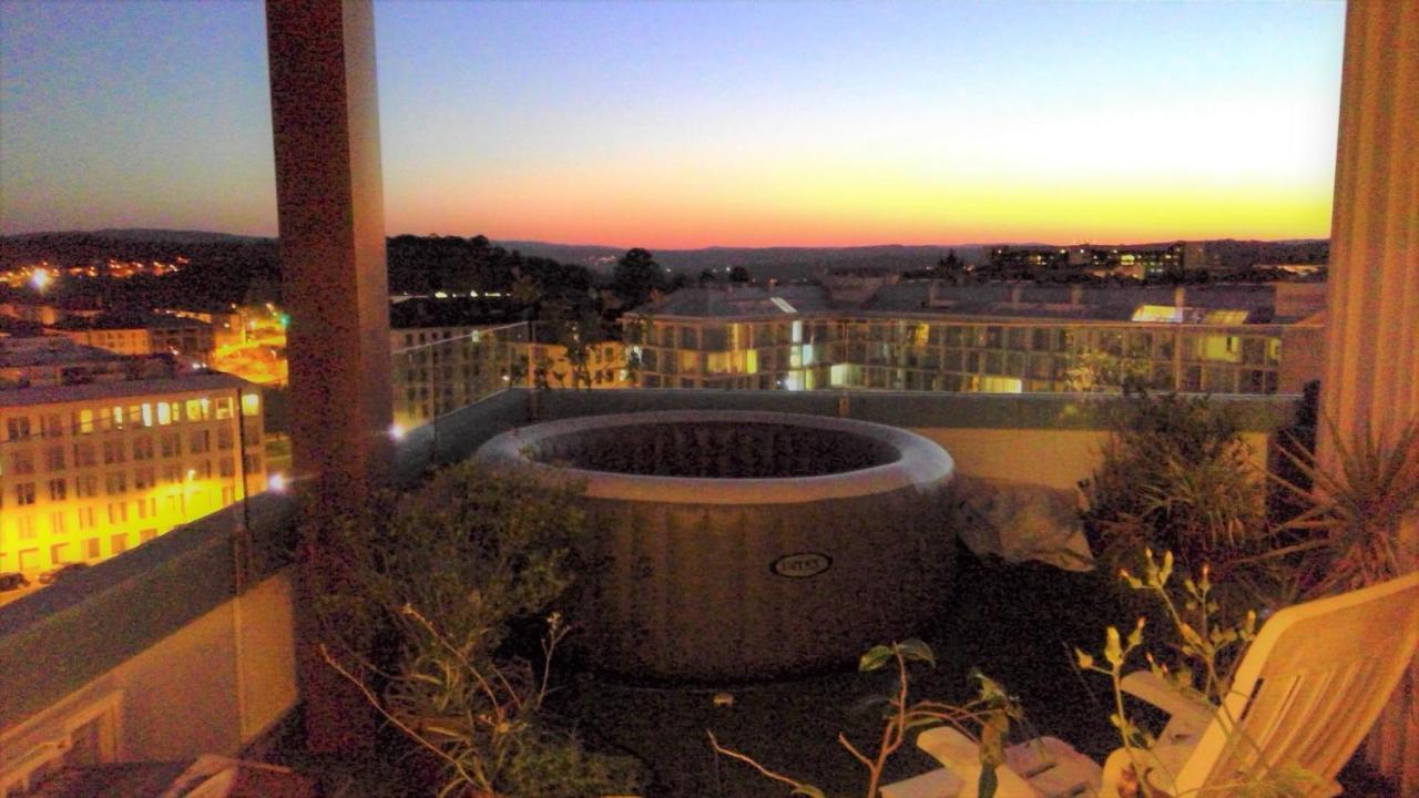 Preciosa Habitacion Doble En Atico Con Terraza Apartment Santiago de Compostela Bagian luar foto